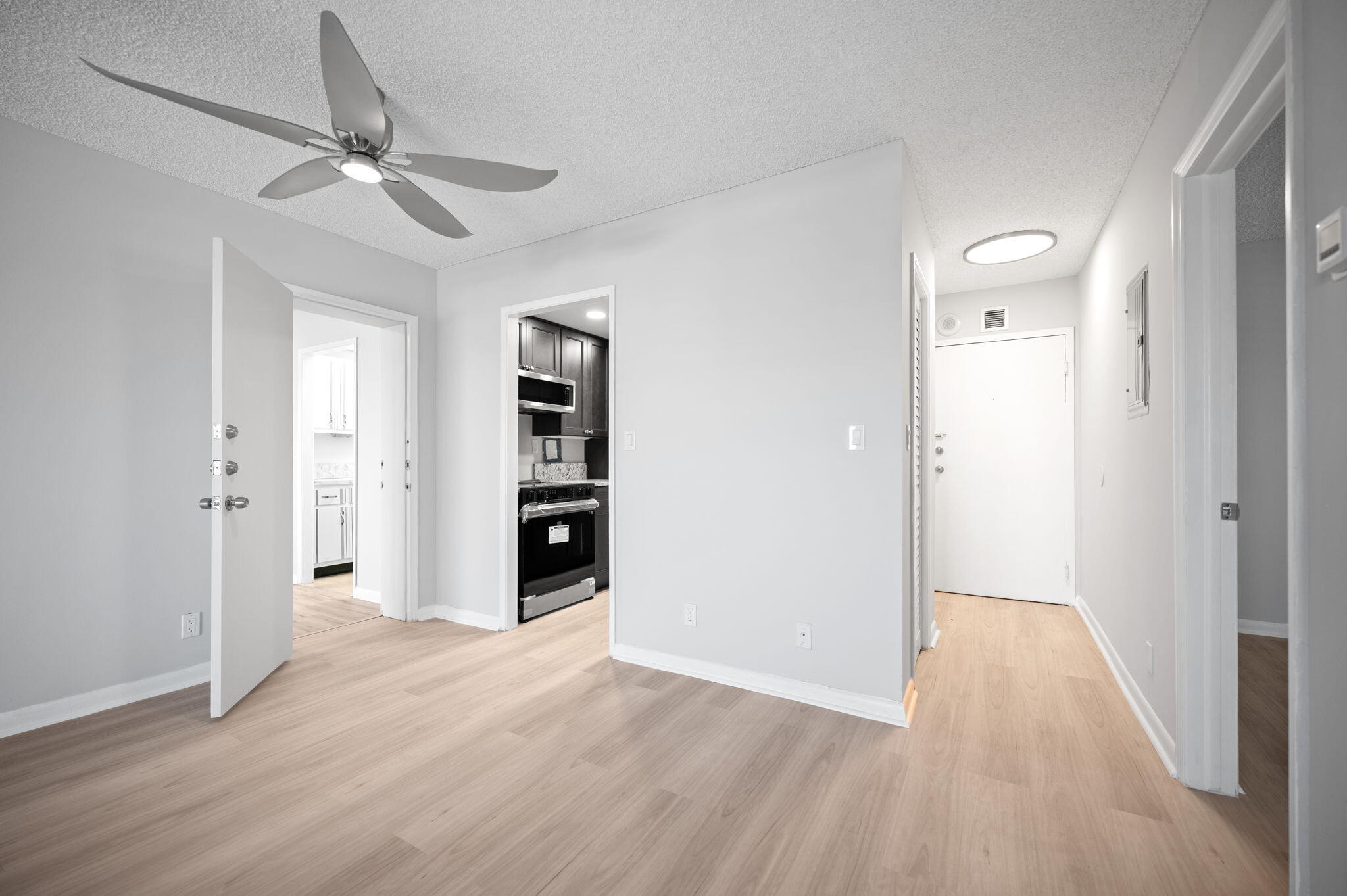 VICTORIA PARK TOWER CONDO - Residential