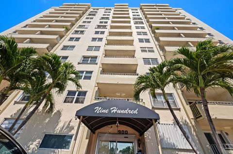 Tiny photo for 900 NE 18th Avenue #1407, Fort Lauderdale, FL 33304 (MLS # B26027528)