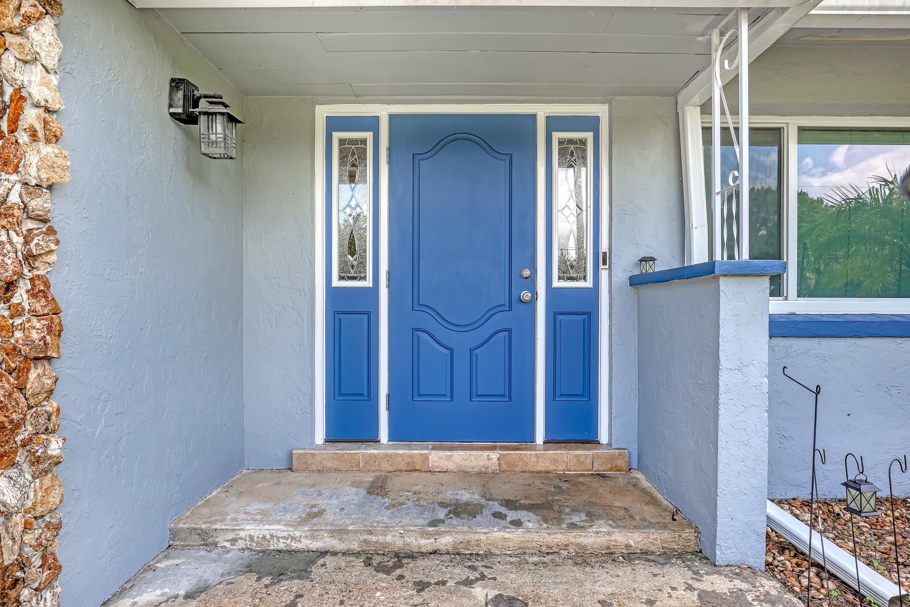 Properties 11920 41st Court N