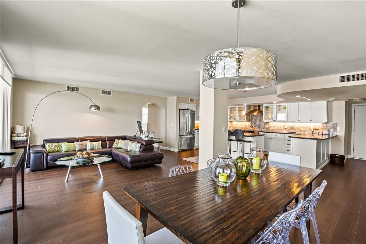 LA MER ESTATES EAST CONDO - Residential Lease