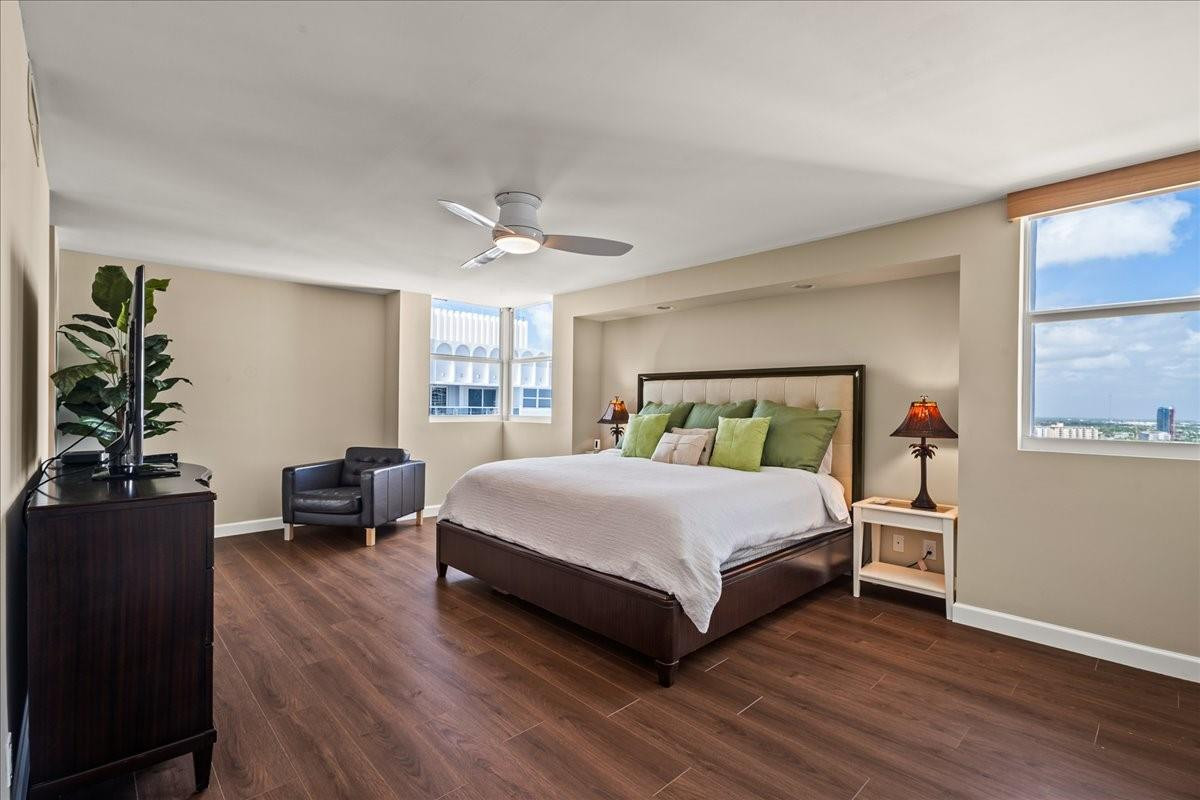 LA MER ESTATES EAST CONDO - Residential Lease