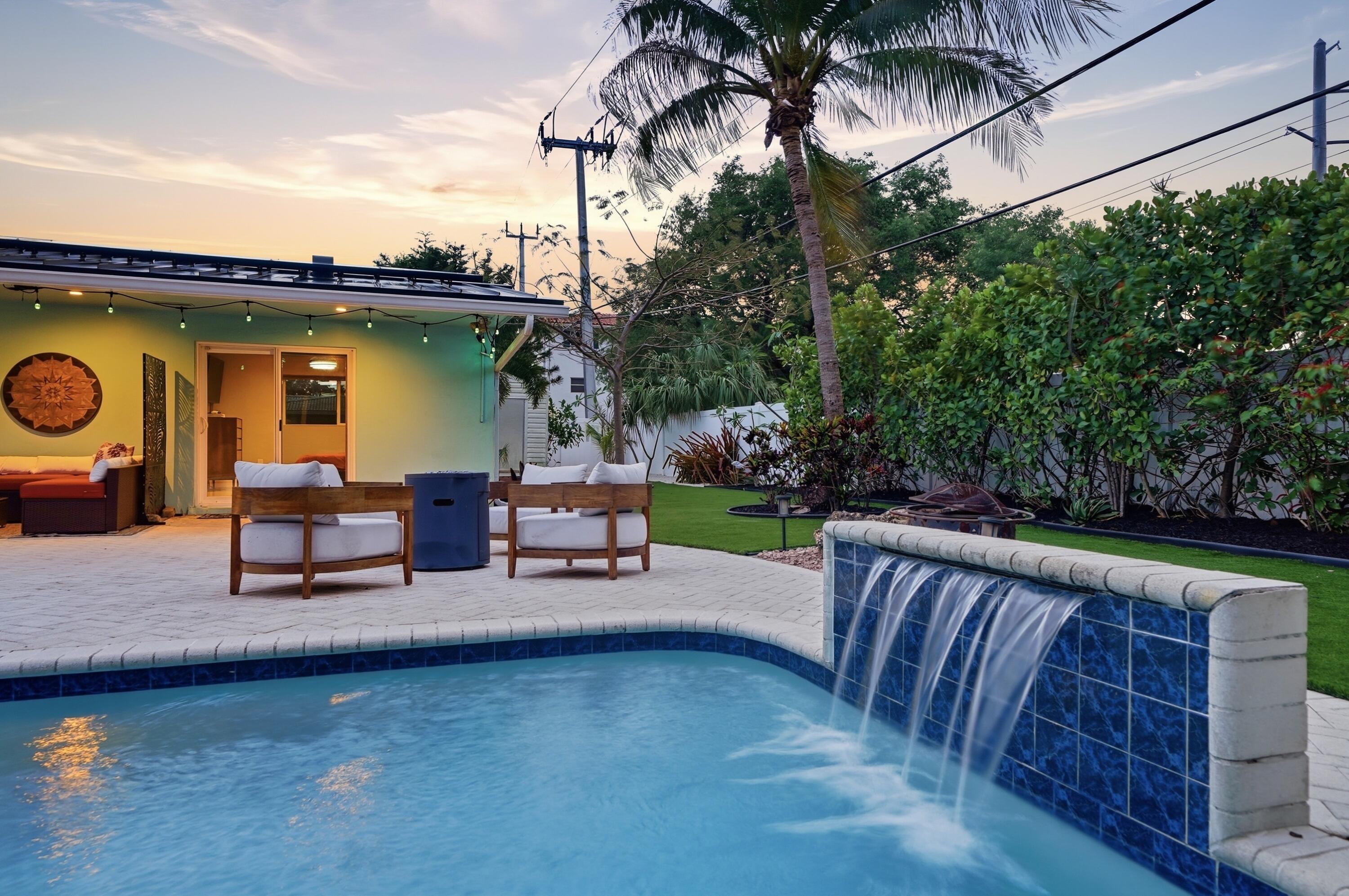 CORAL HIGHLANDS - Residential