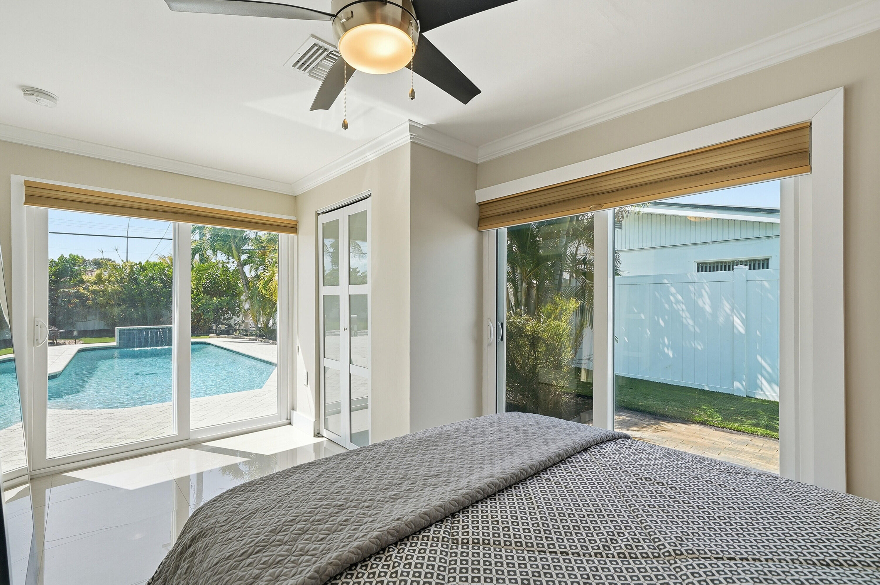 CORAL HIGHLANDS - Residential