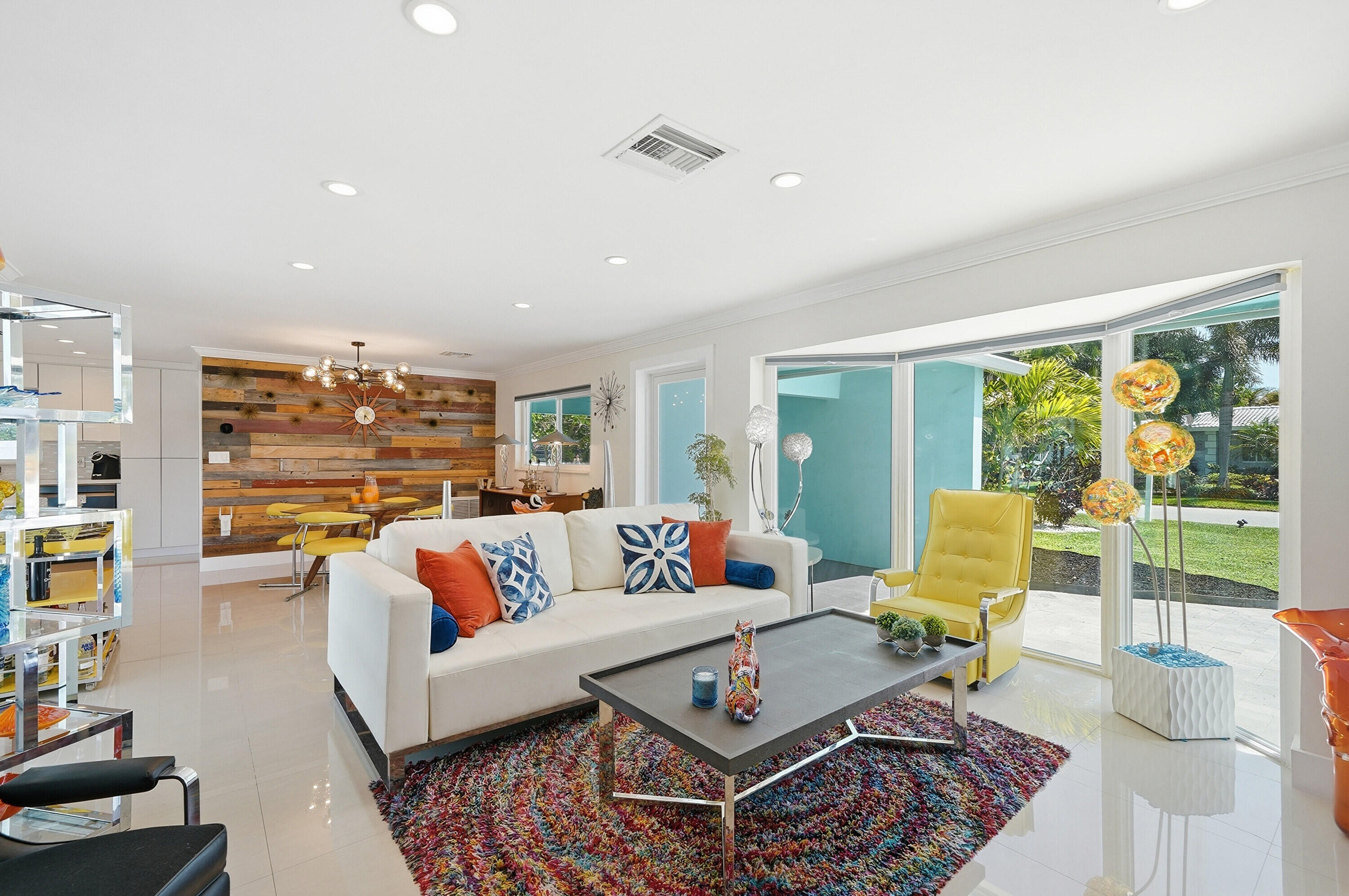 CORAL HIGHLANDS - Residential