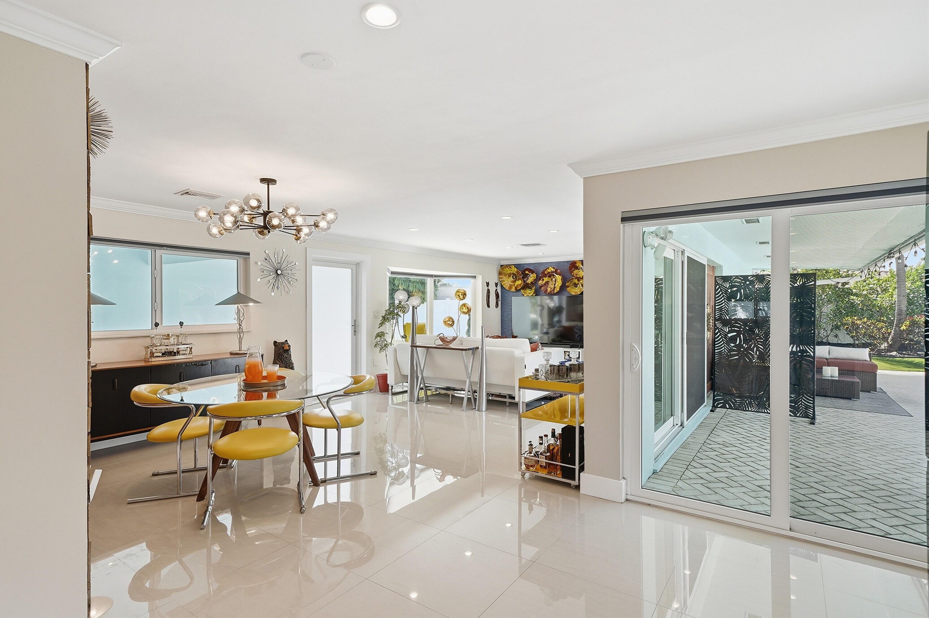 CORAL HIGHLANDS - Residential