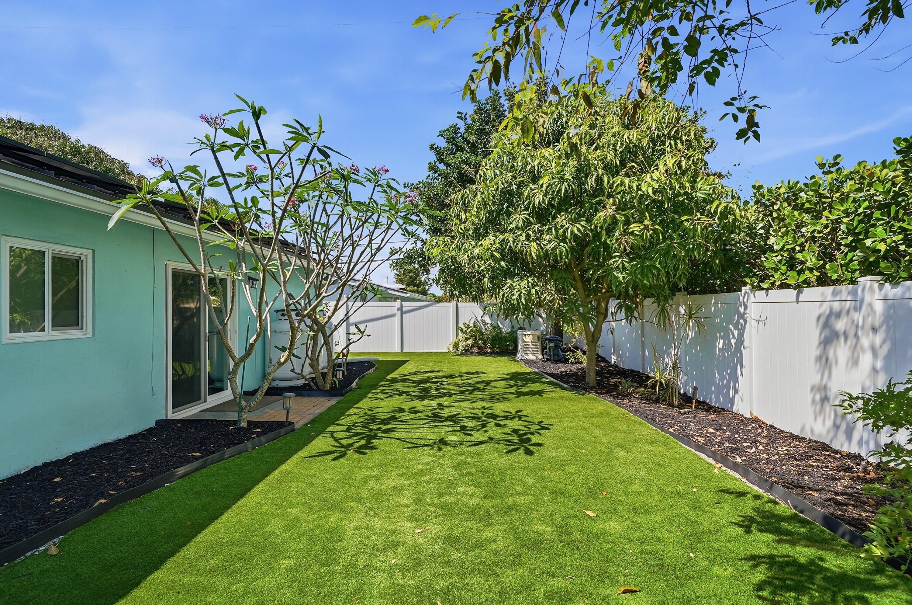 CORAL HIGHLANDS - Residential