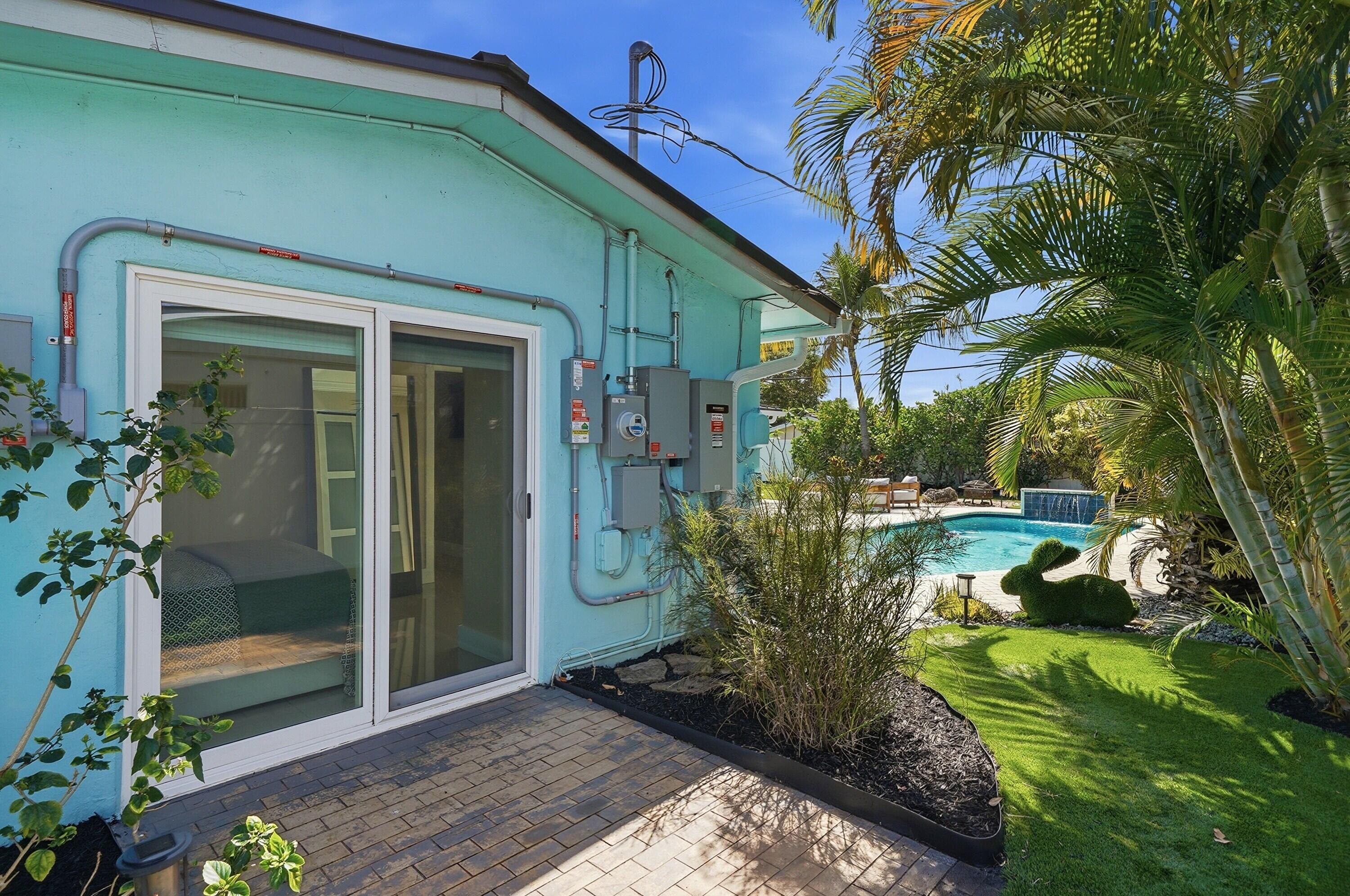 CORAL HIGHLANDS - Residential