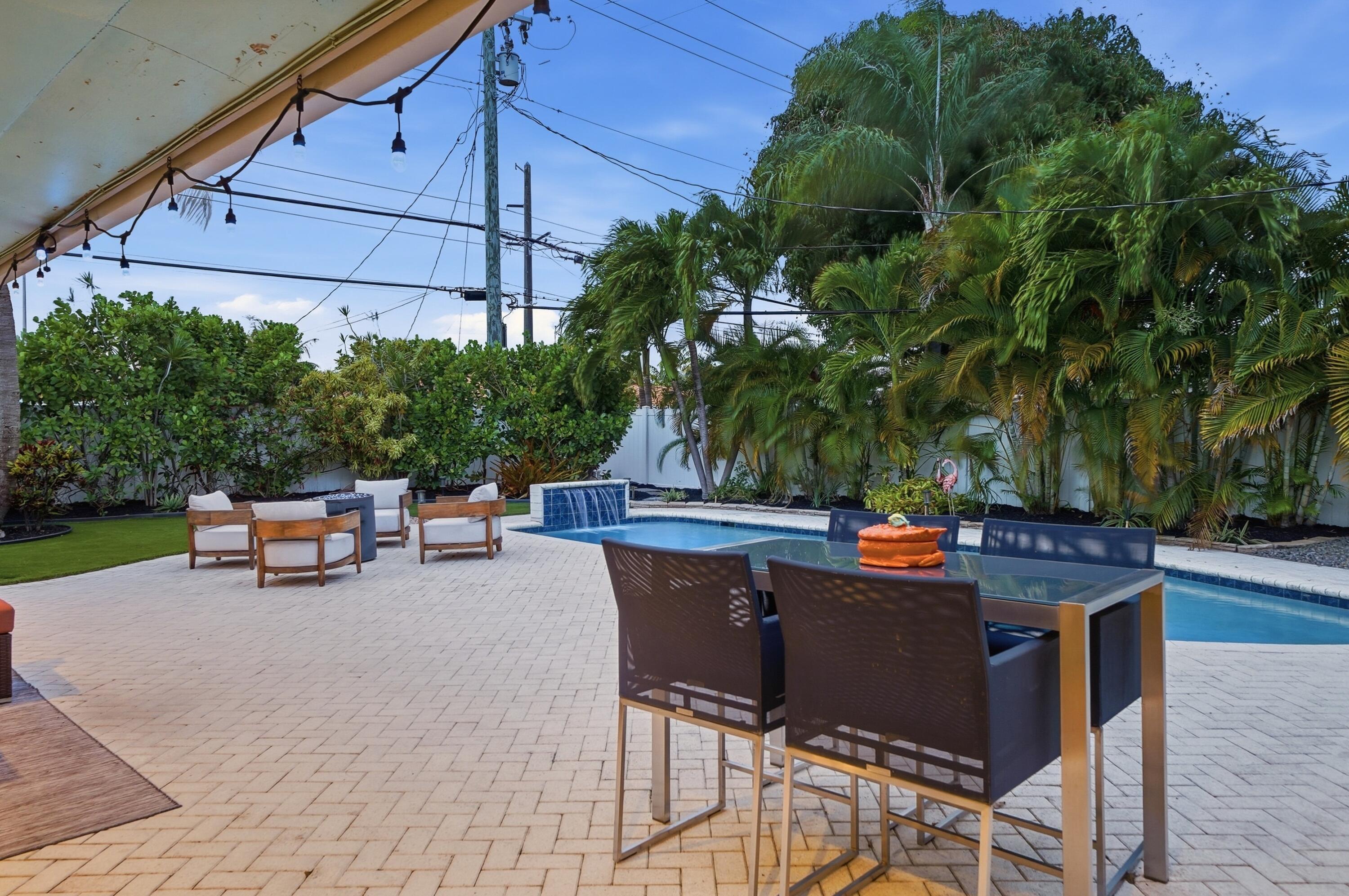 CORAL HIGHLANDS - Residential