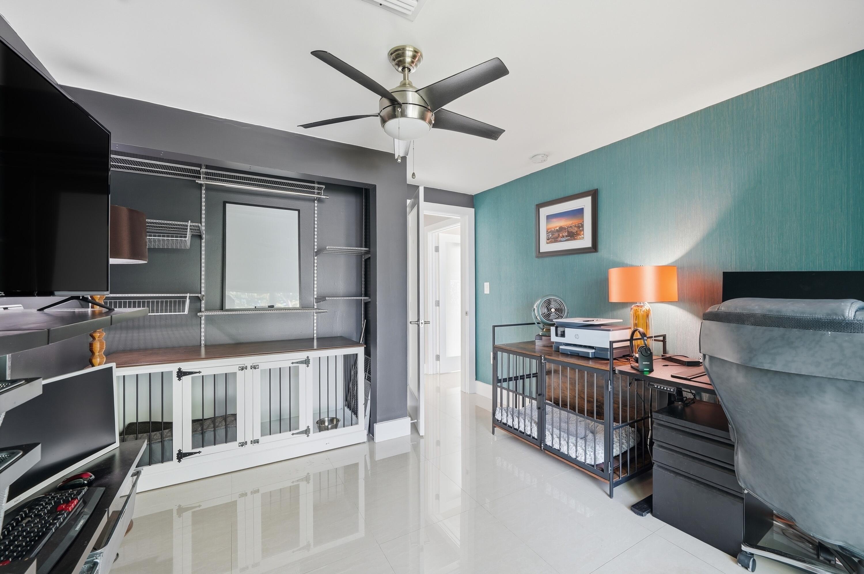 CORAL HIGHLANDS - Residential