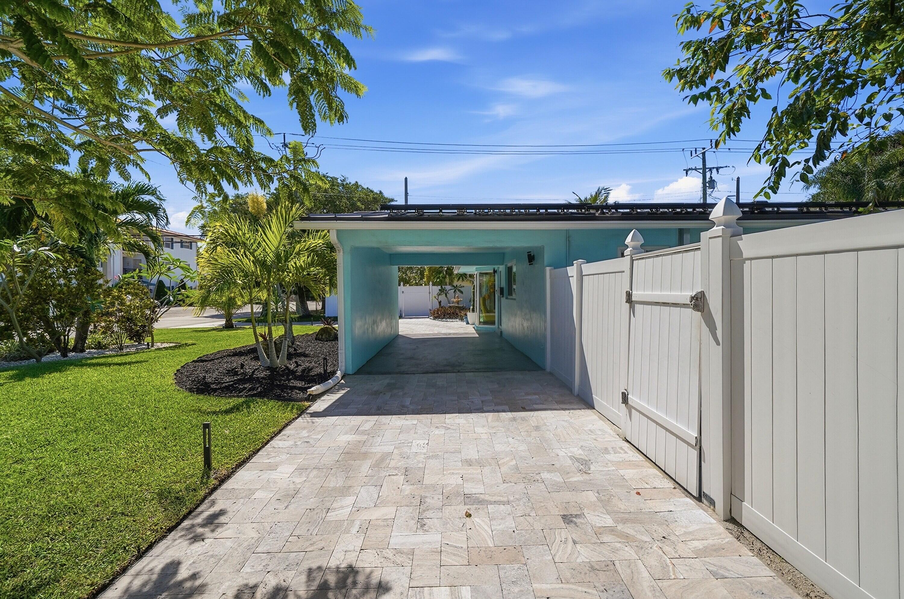 CORAL HIGHLANDS - Residential