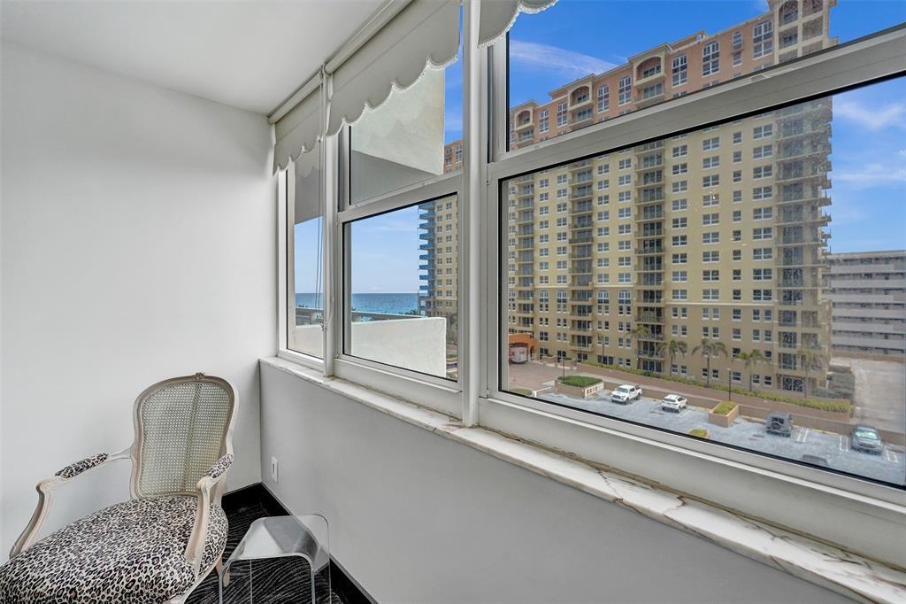 PARKER PLAZA CONDO ESTATE - Residential Lease