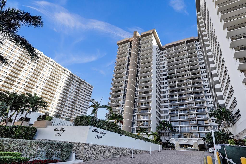 PARKER PLAZA CONDO ESTATE - Residential Lease