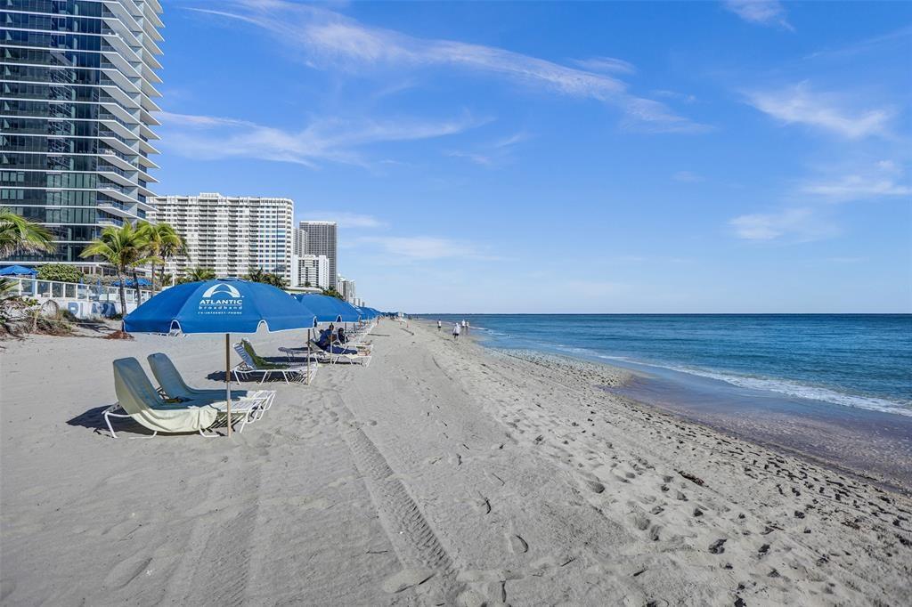 PARKER PLAZA CONDO ESTATE - Residential Lease