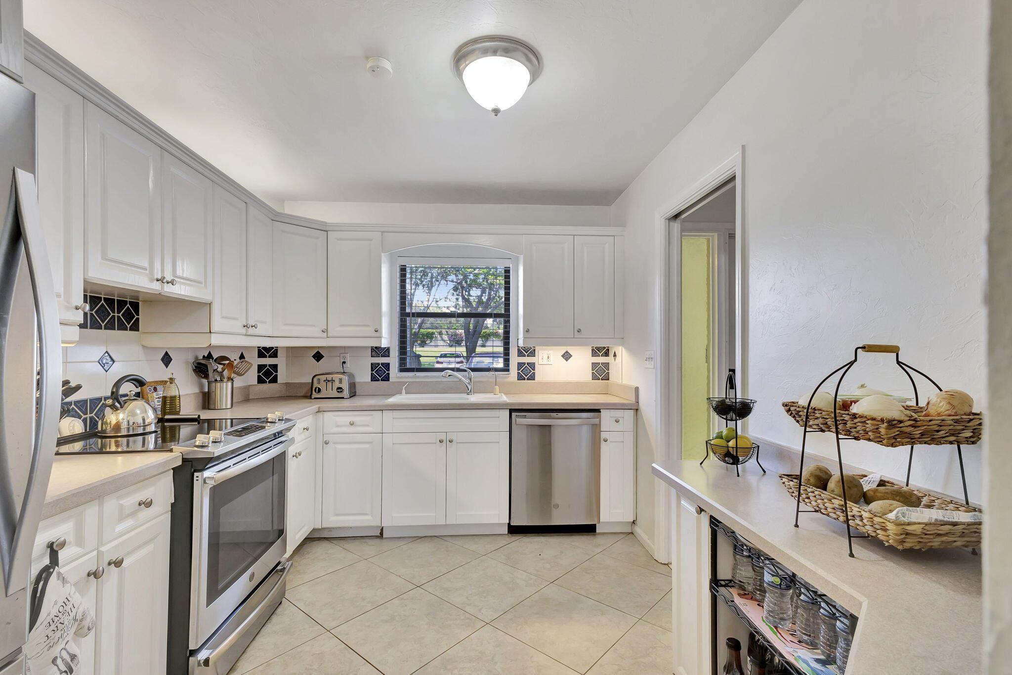 300 Intracoastal Place 106