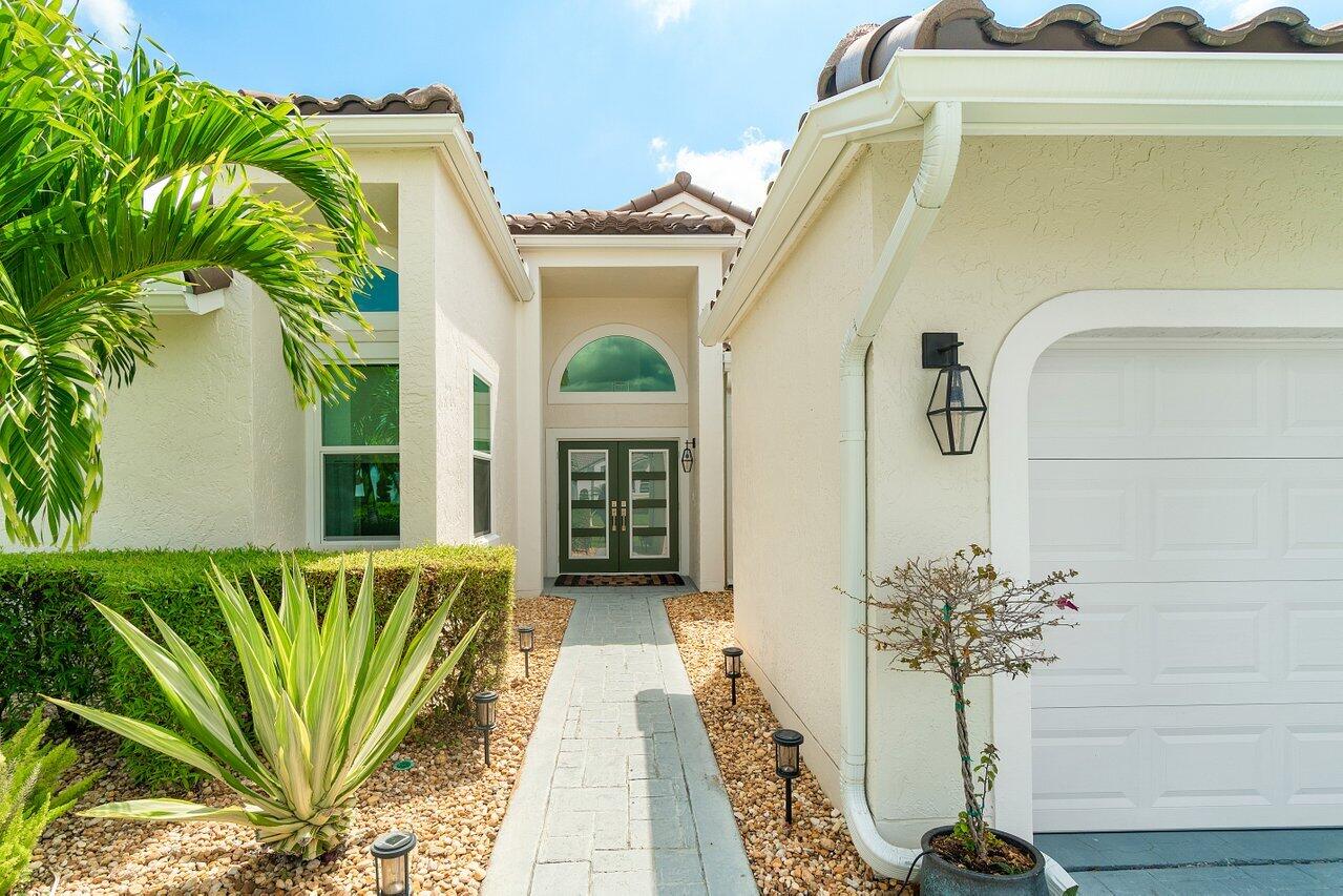 12811 Oak Knoll Drive