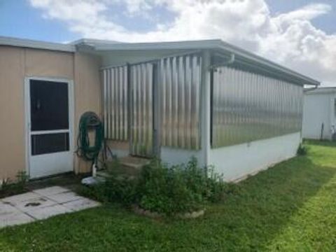 A home in Port St Lucie