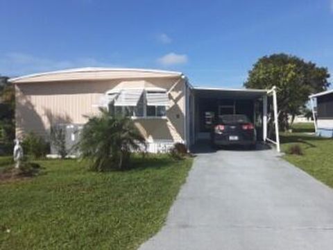 A home in Port St Lucie