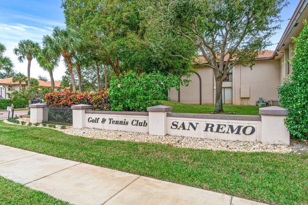 Photo of 5200 E Club Circle #106, Boca Raton, FL 33487 (MLS # B26017435)