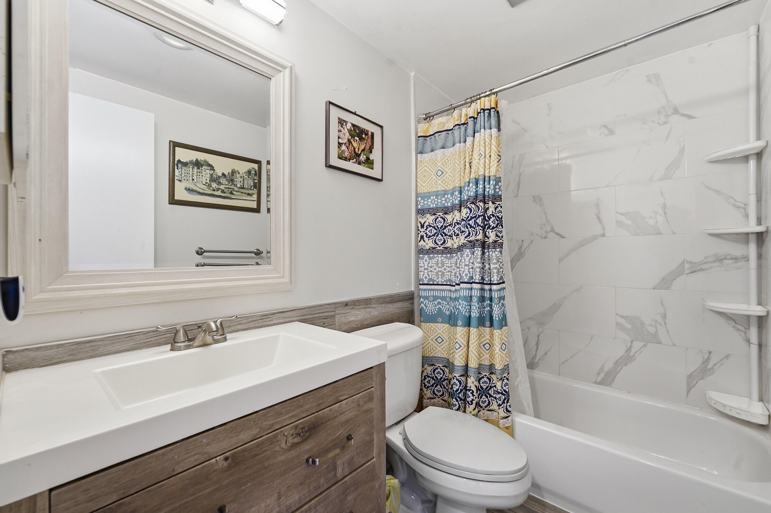 MAYBURY MANSIONS CONDO - Residential Lease