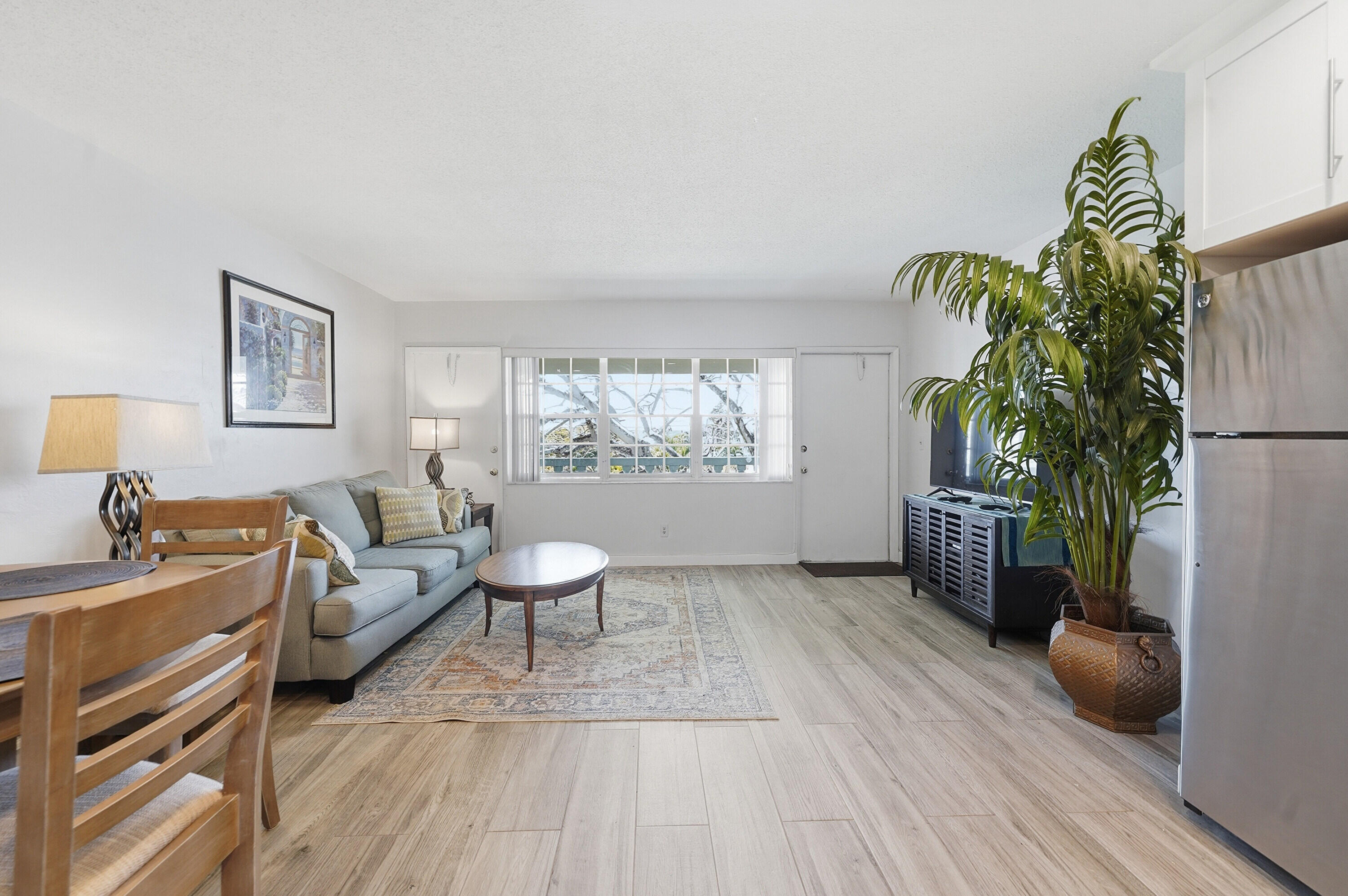 MAYBURY MANSIONS CONDO - Residential Lease