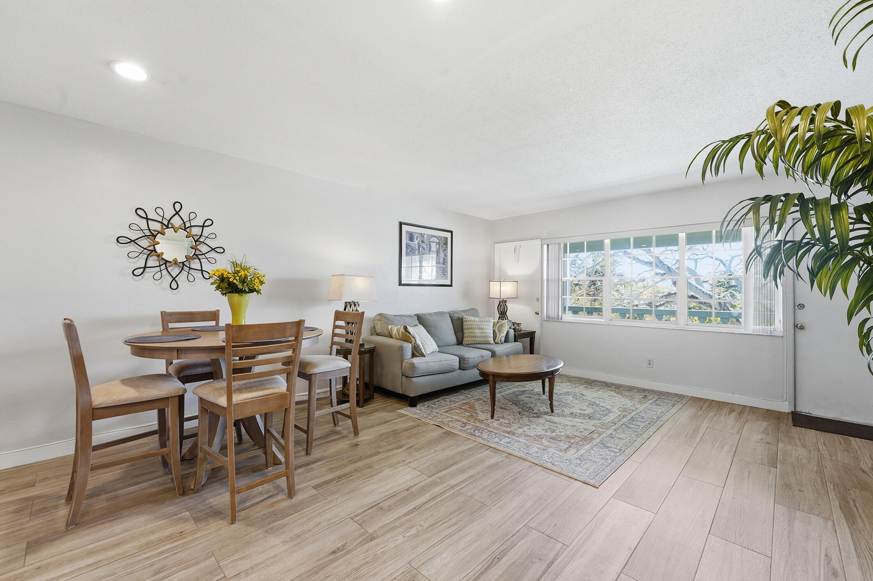 MAYBURY MANSIONS CONDO - Residential Lease