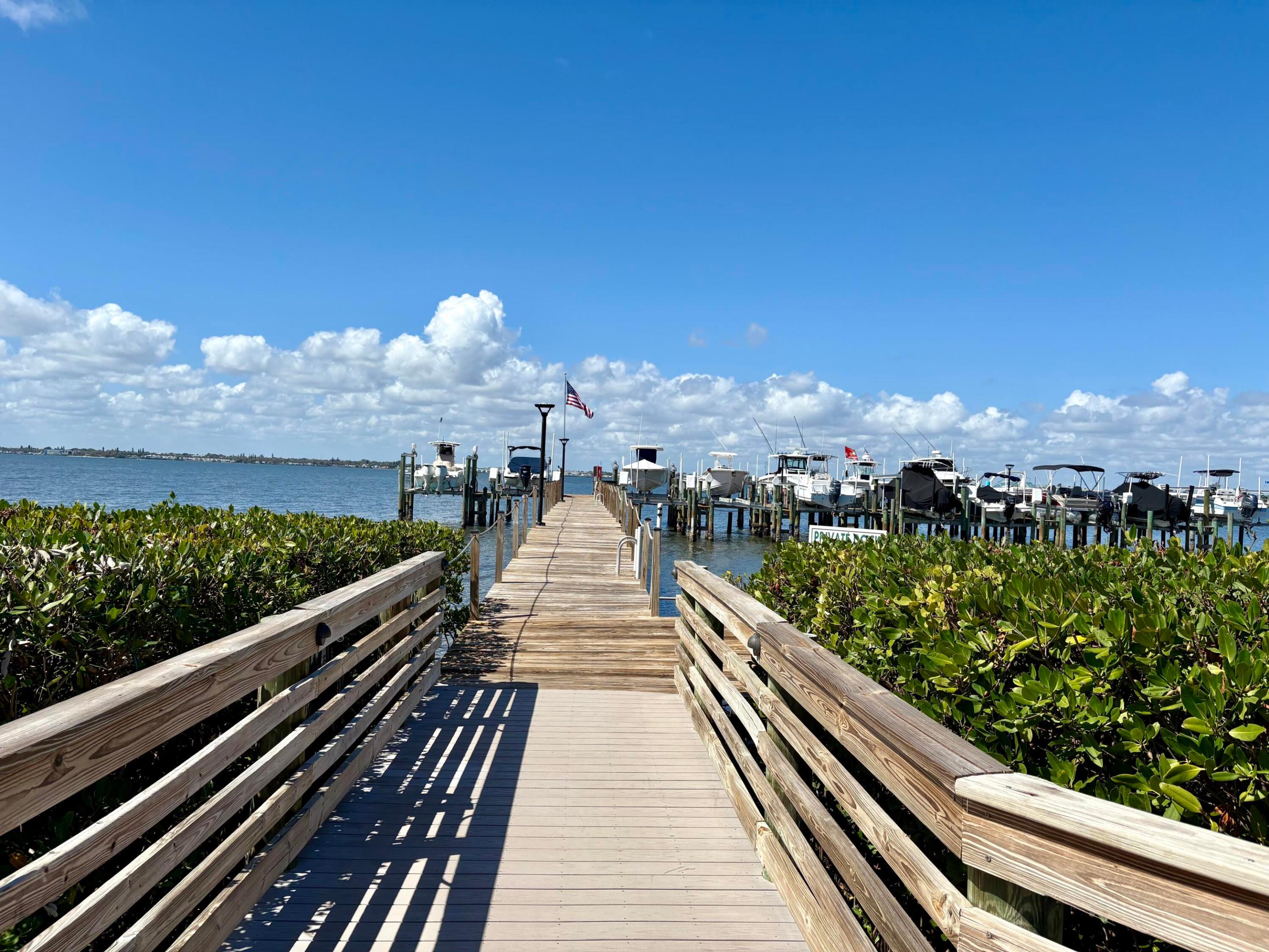 GREEN TURTLE COVE CONDO - Residential Lease