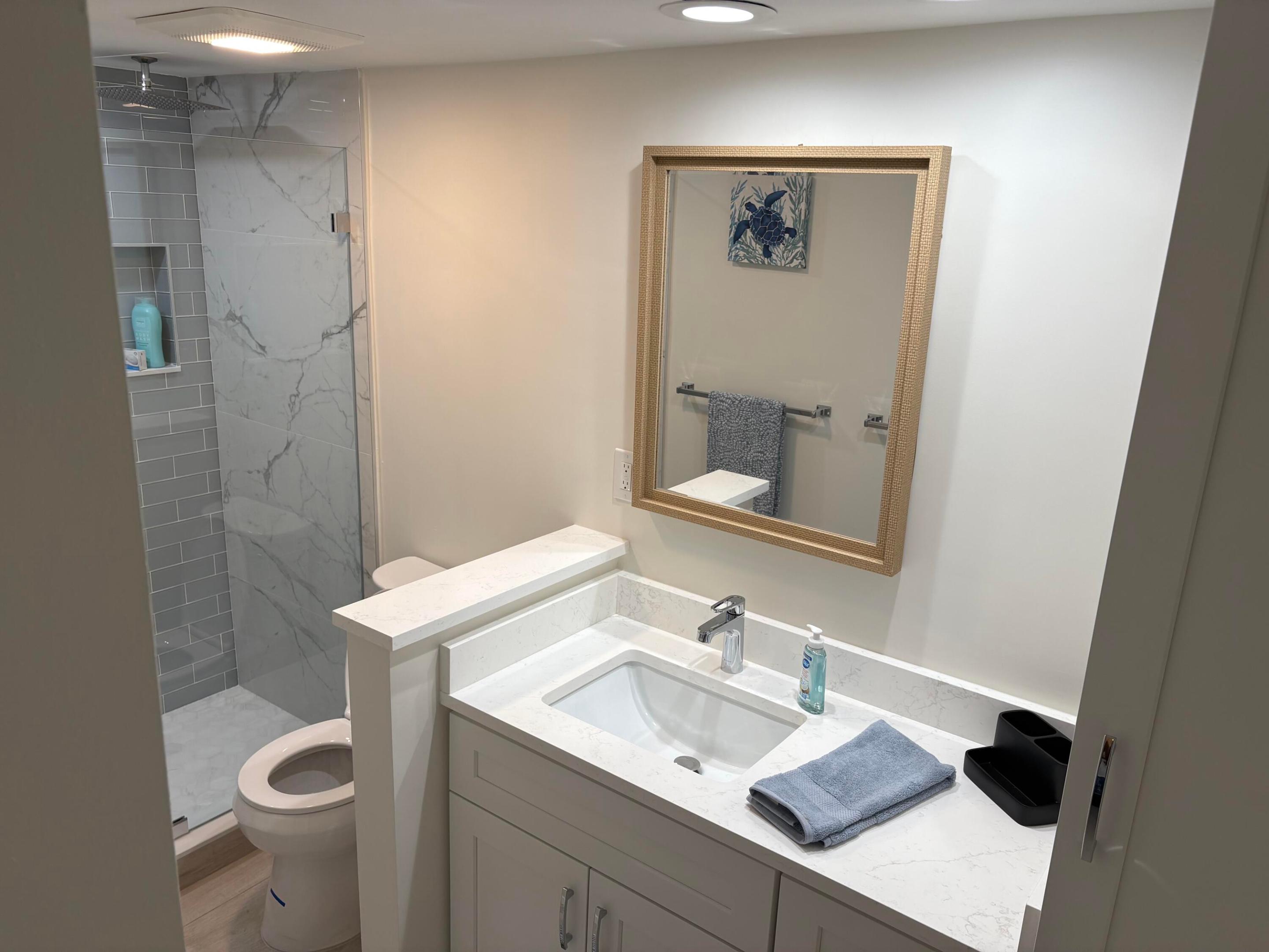 GREEN TURTLE COVE CONDO - Residential Lease