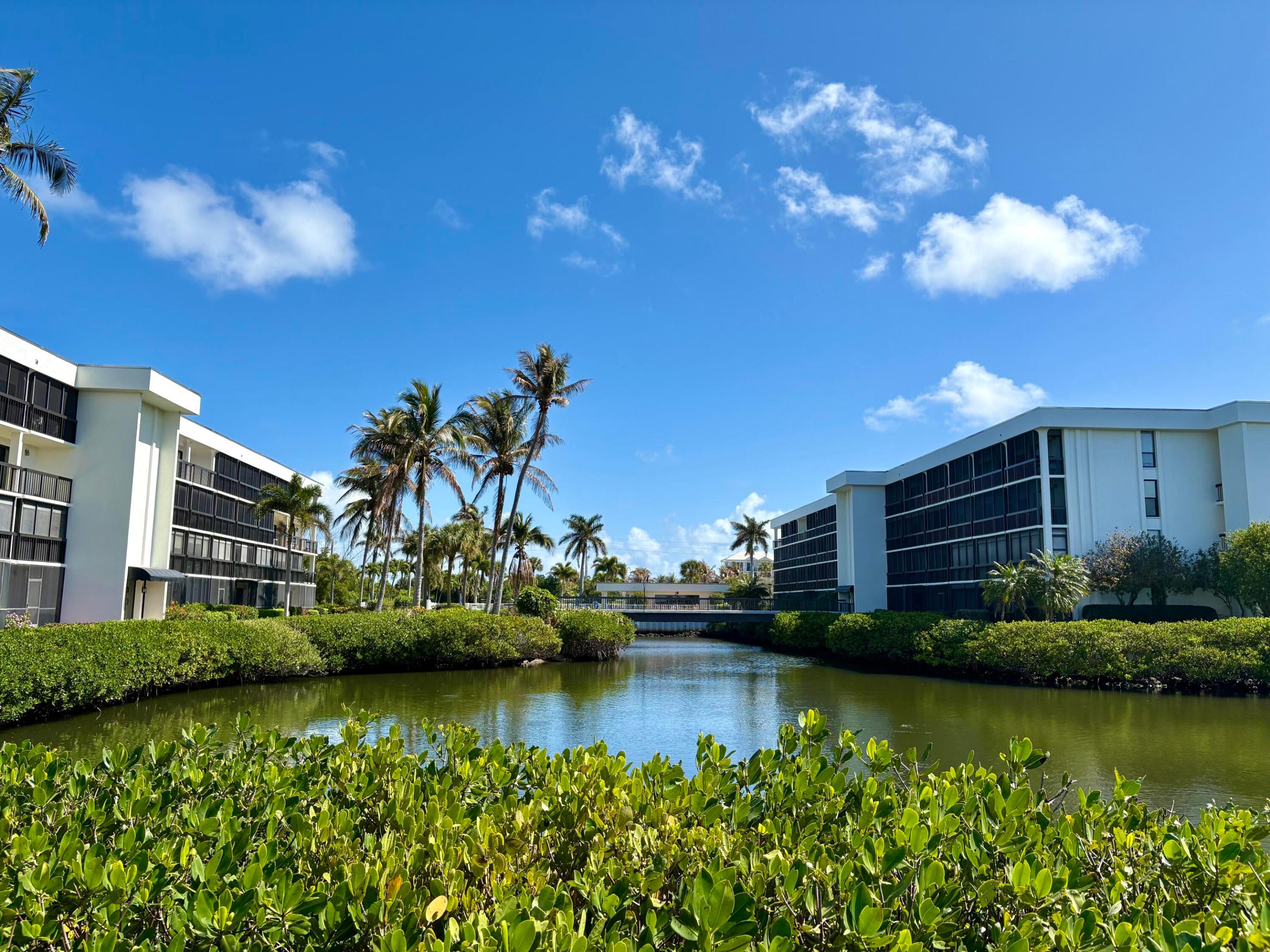 GREEN TURTLE COVE CONDO - Residential Lease