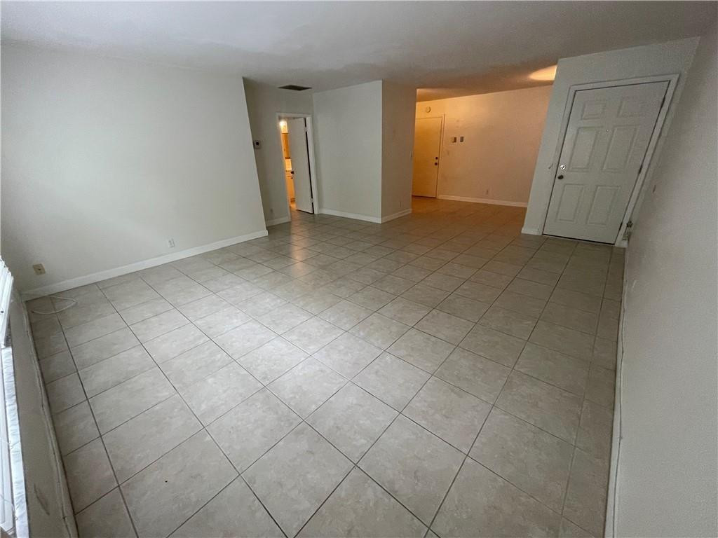 LAS OLAS VILLAS CONDO - Residential Lease