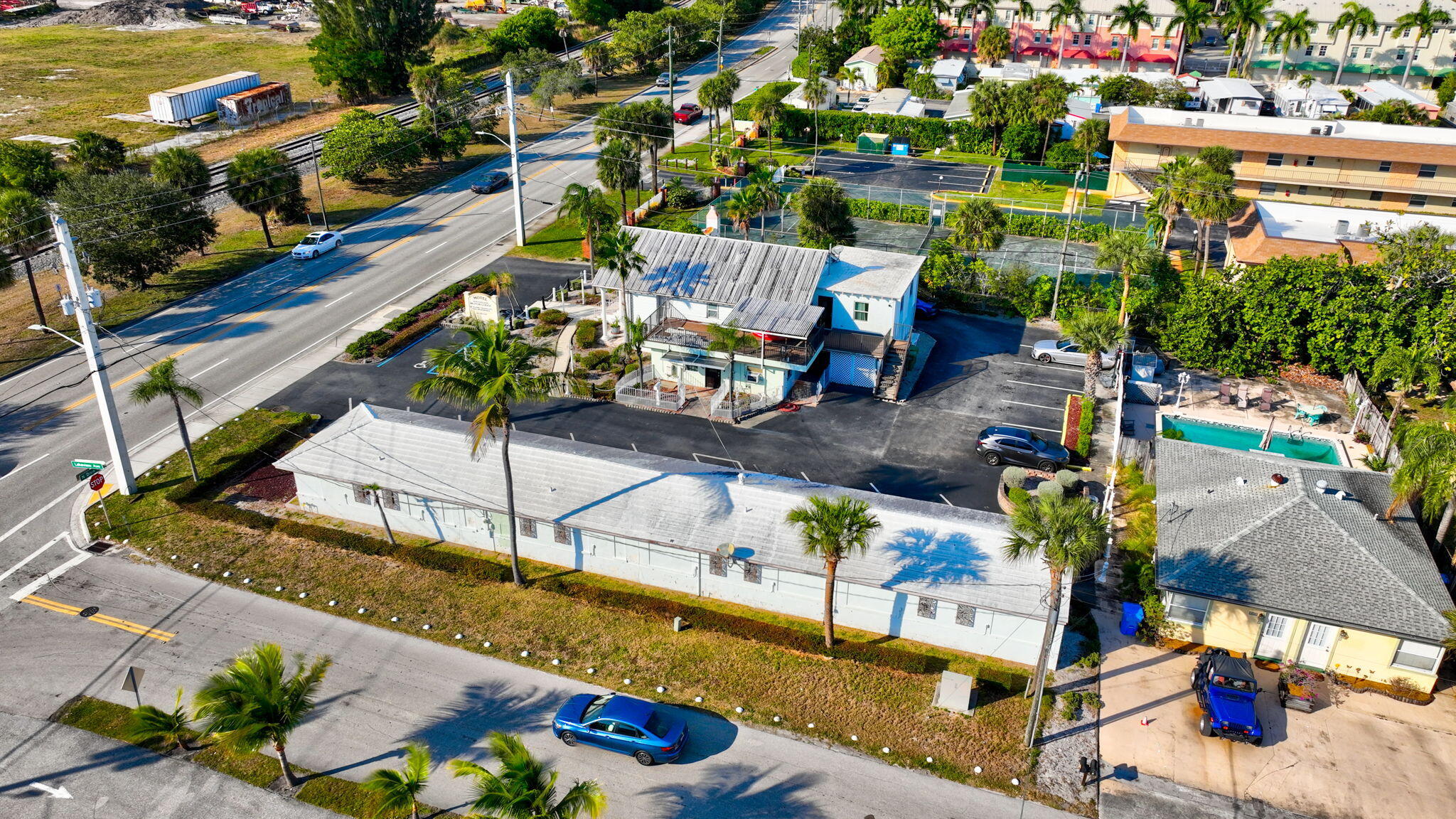 LAKEVIEW MANORS IN - Residential