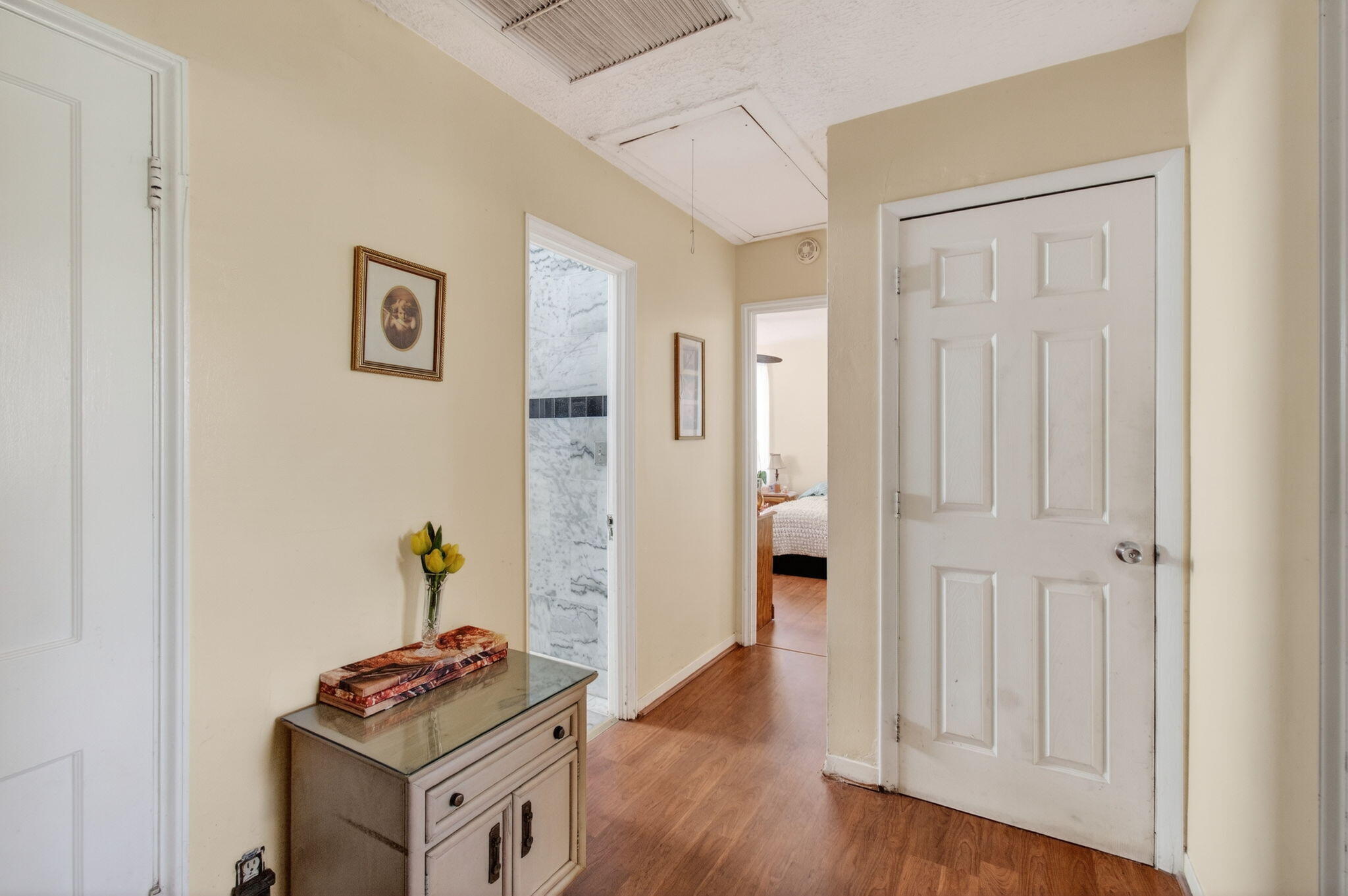 LAKEVIEW MANORS IN - Residential