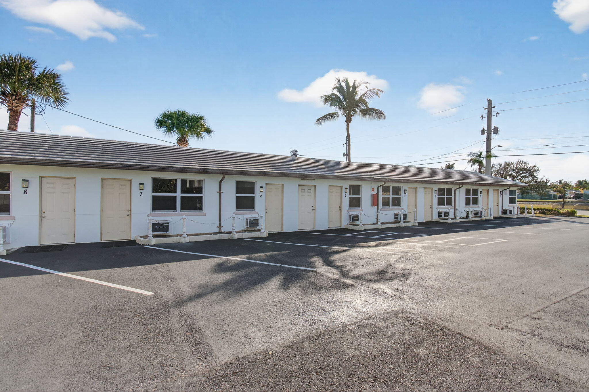 LAKEVIEW MANORS IN - Residential