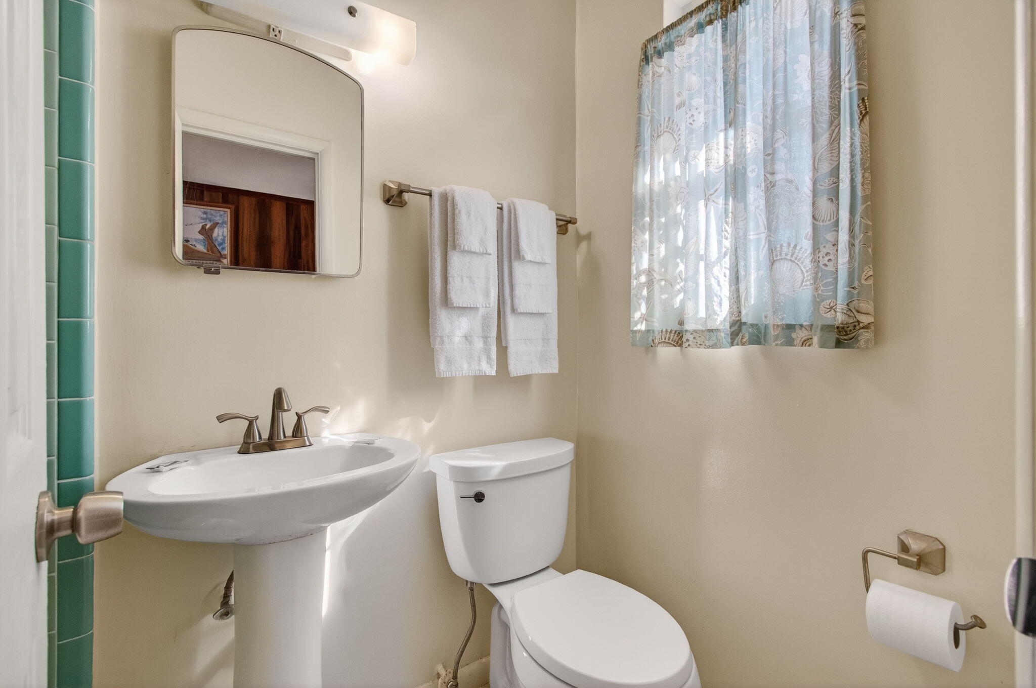 LAKEVIEW MANORS IN - Residential