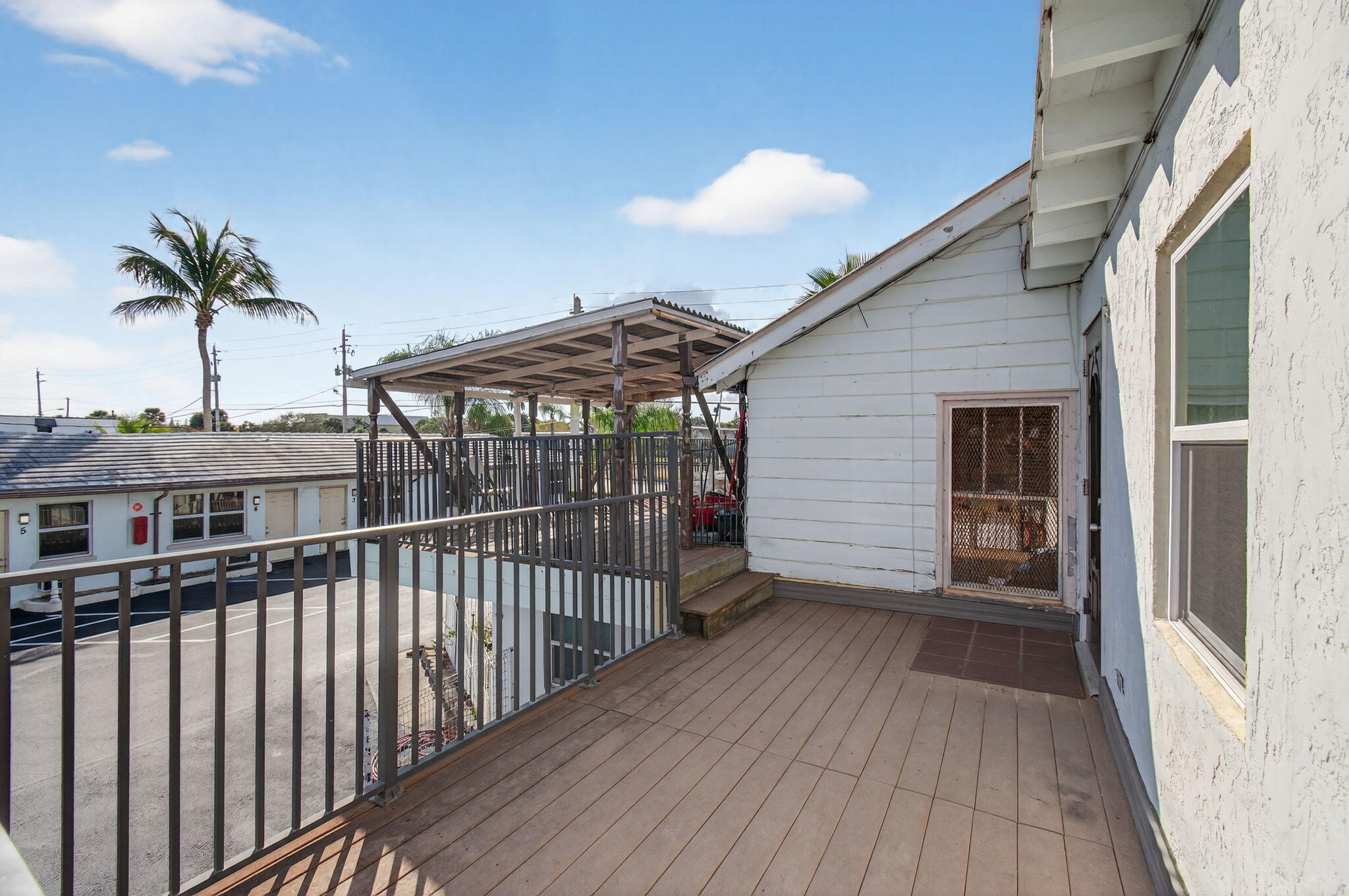 LAKEVIEW MANORS IN - Residential