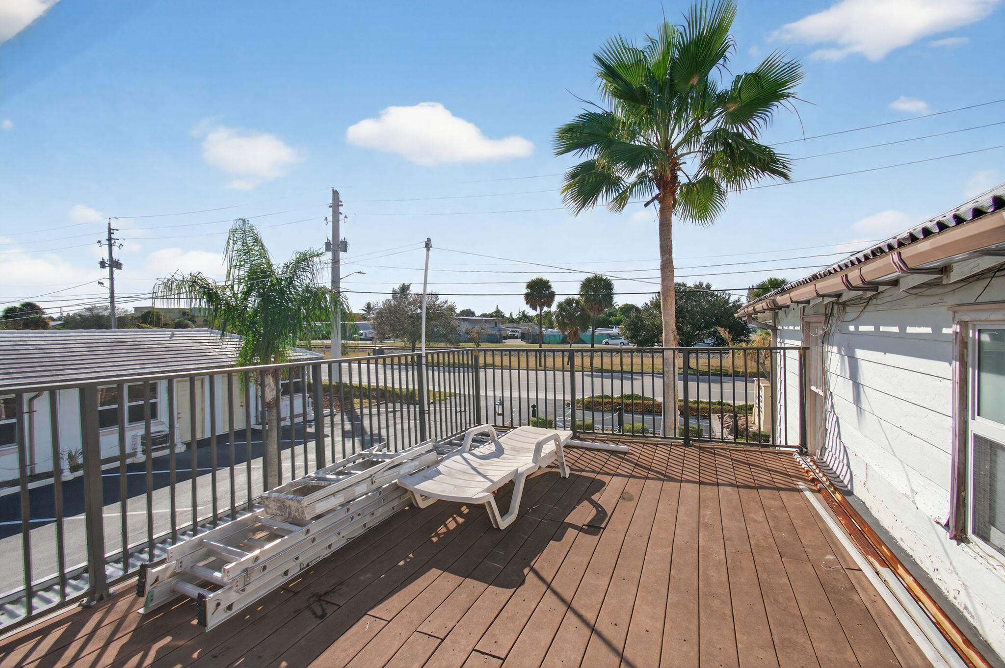 LAKEVIEW MANORS IN - Residential