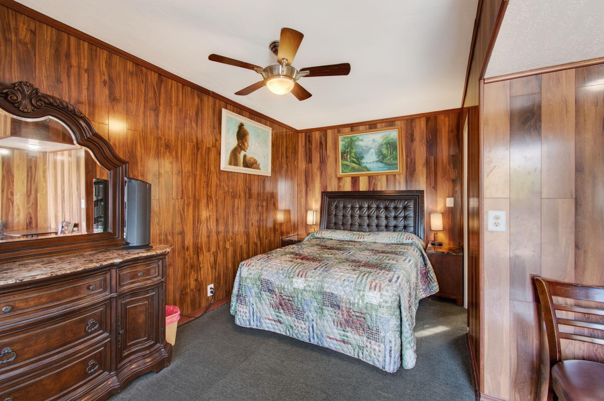 LAKEVIEW MANORS IN - Residential