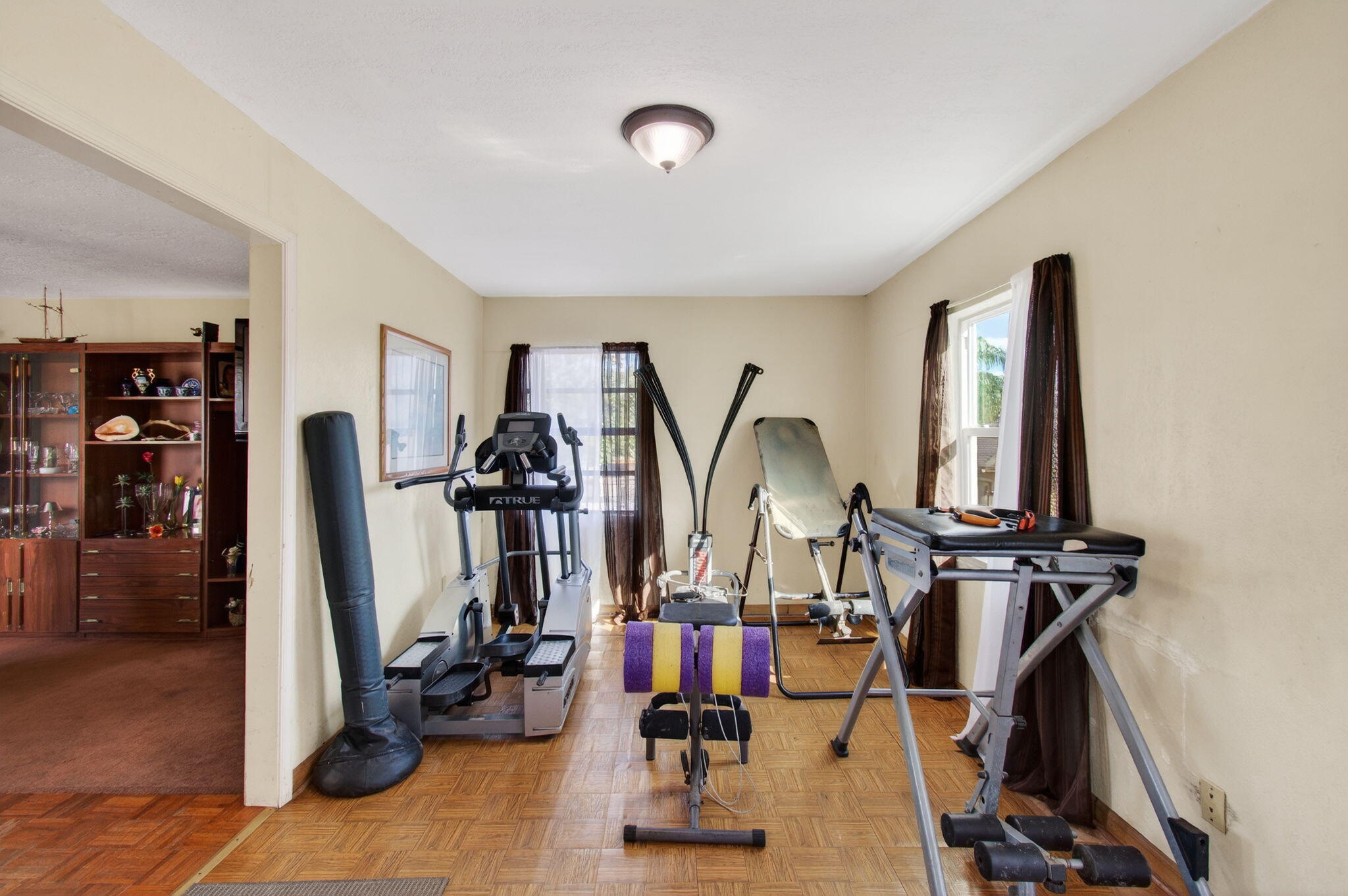 LAKEVIEW MANORS IN - Residential