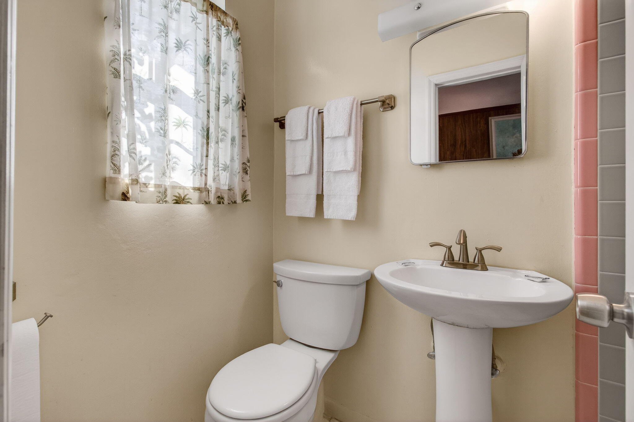 LAKEVIEW MANORS IN - Residential