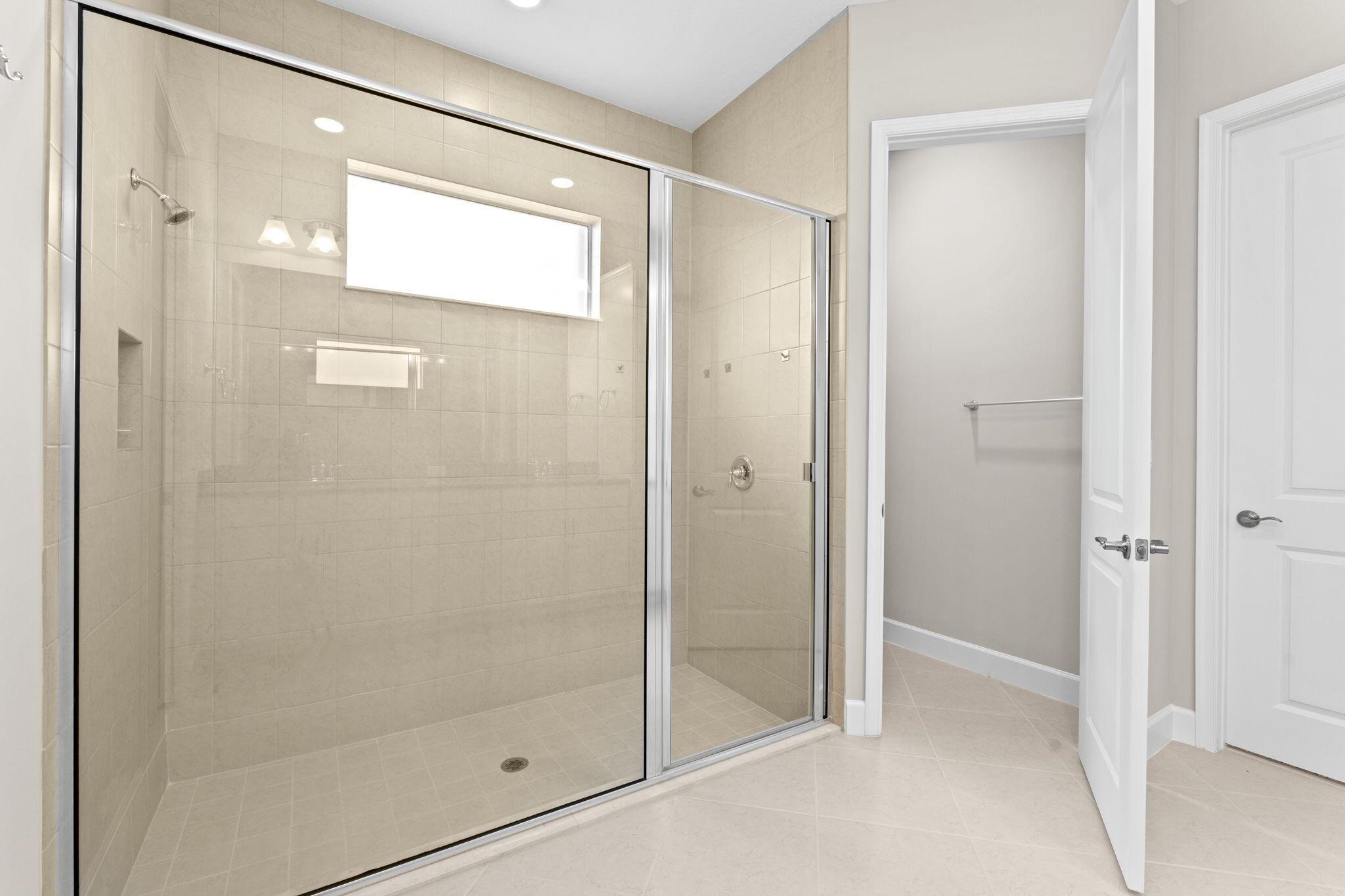 HAMMOCKS OF WESTLAKE PHAS - Residential