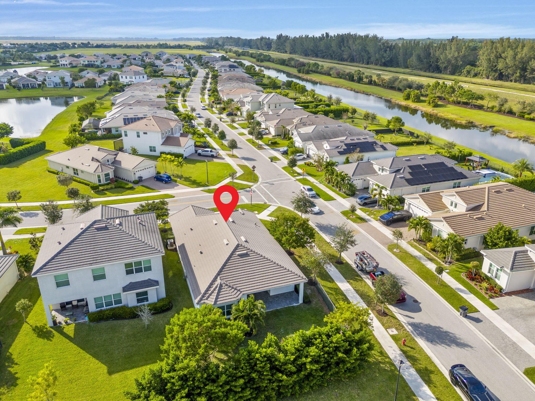 HAMMOCKS OF WESTLAKE PHAS - Residential