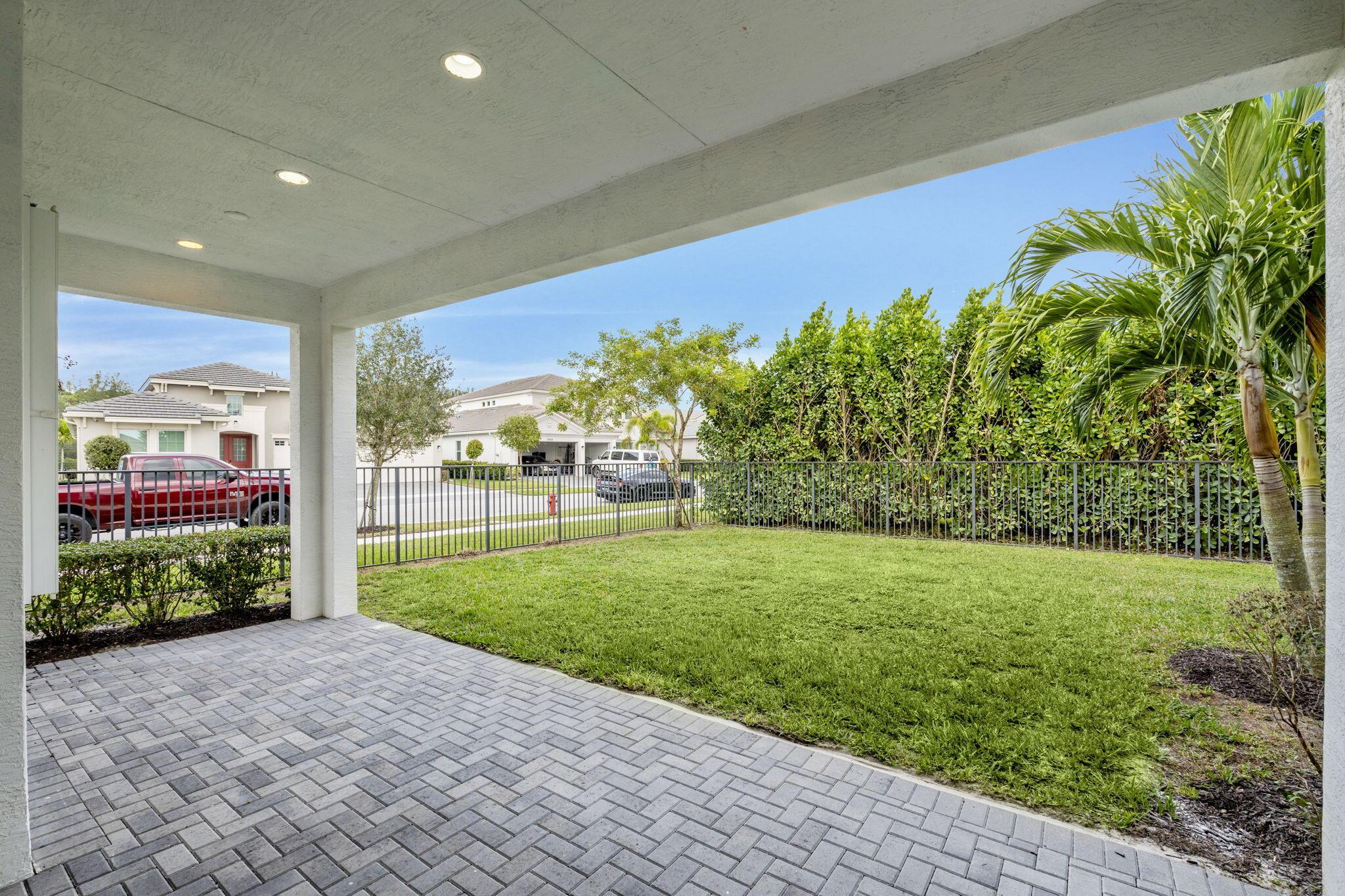 HAMMOCKS OF WESTLAKE PHAS - Residential