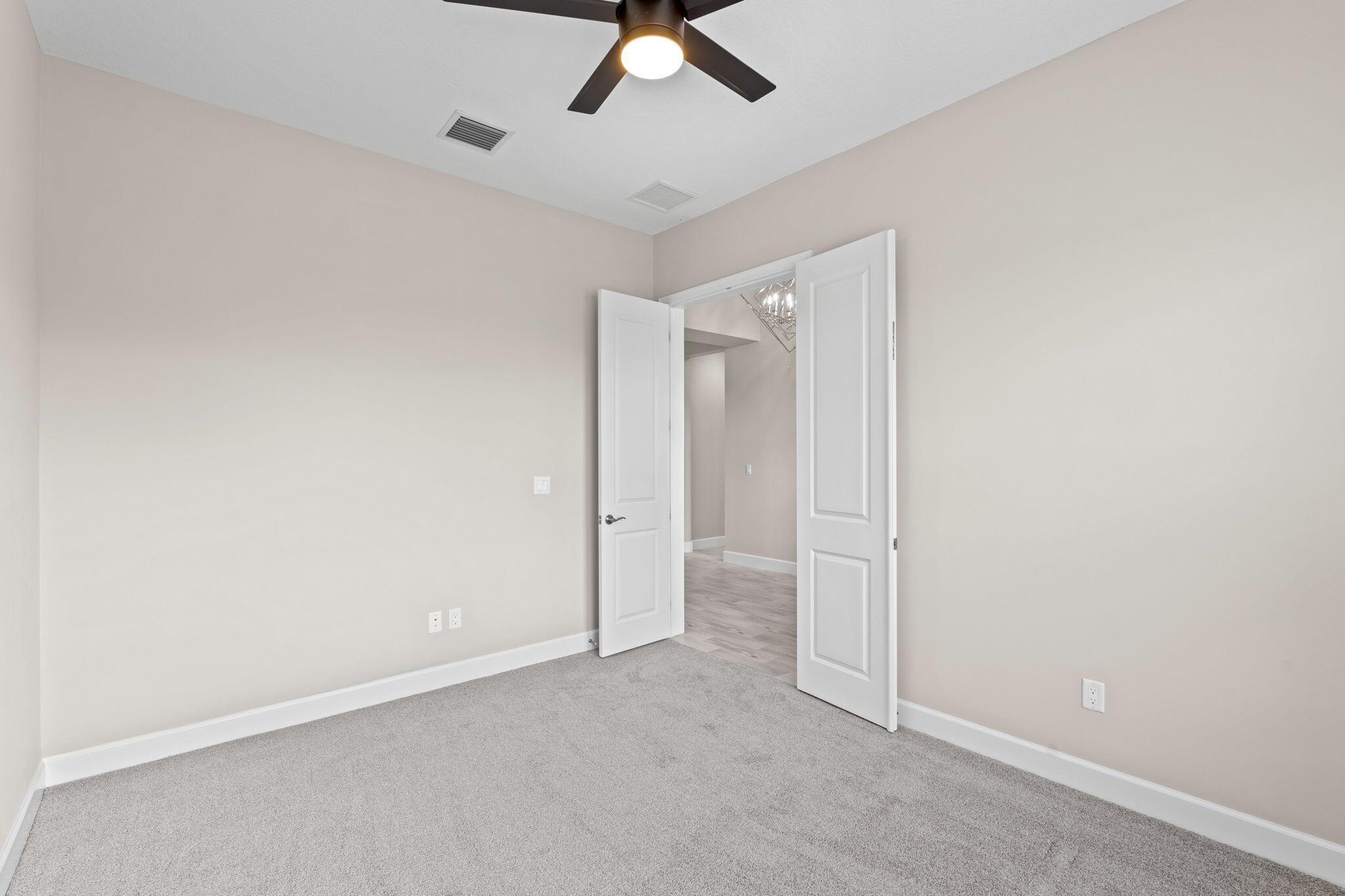 HAMMOCKS OF WESTLAKE PHAS - Residential