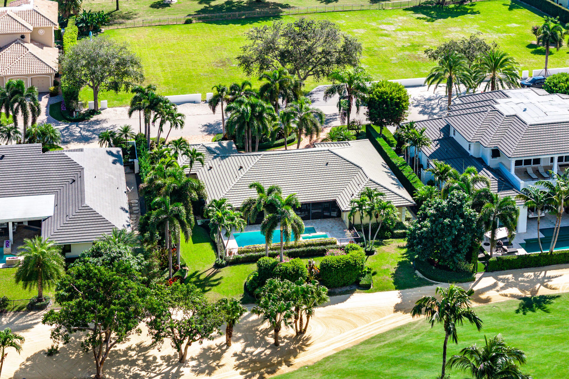 ROYAL PALM YACHT & COUNTRY CLUB - Residential