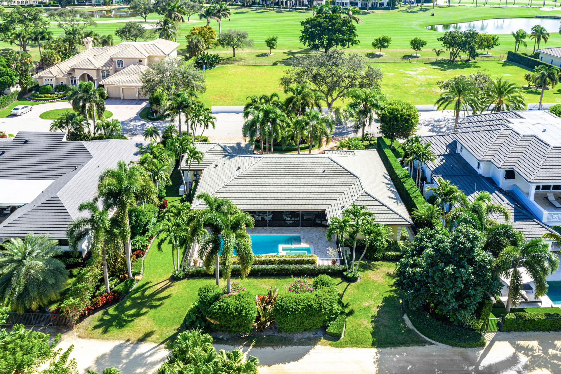 ROYAL PALM YACHT & COUNTRY CLUB - Residential