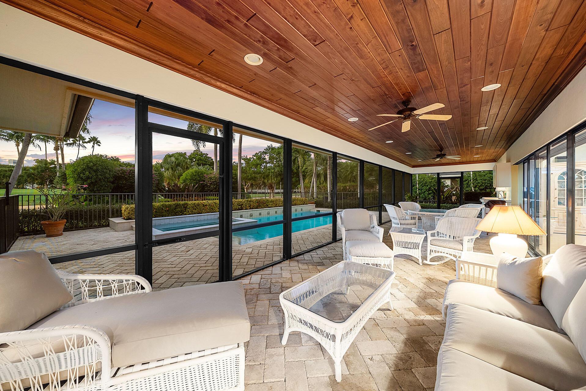 ROYAL PALM YACHT & COUNTR - Residential