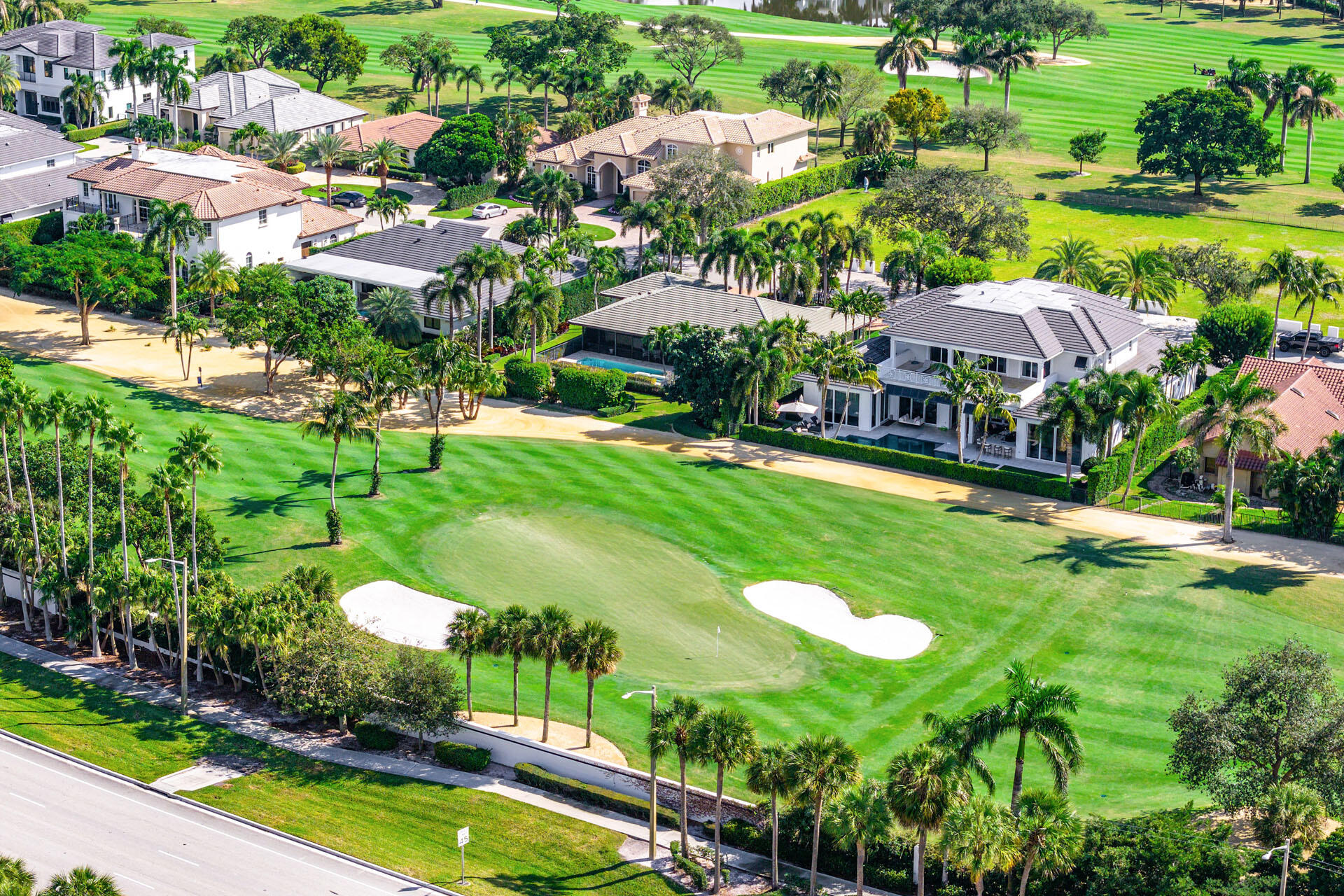 ROYAL PALM YACHT & COUNTRY CLUB - Residential
