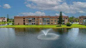 SUNRISE LAKES - Residential