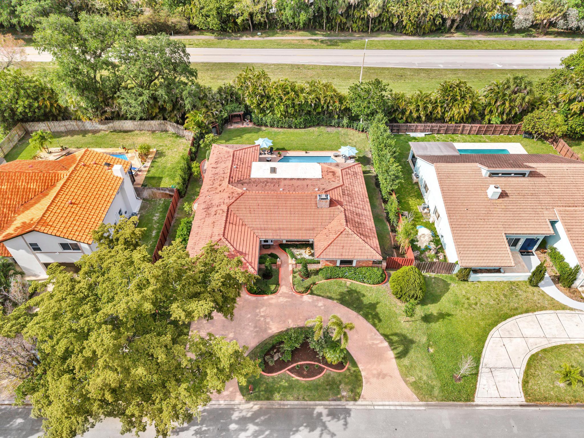 OAK WOOD - Residential