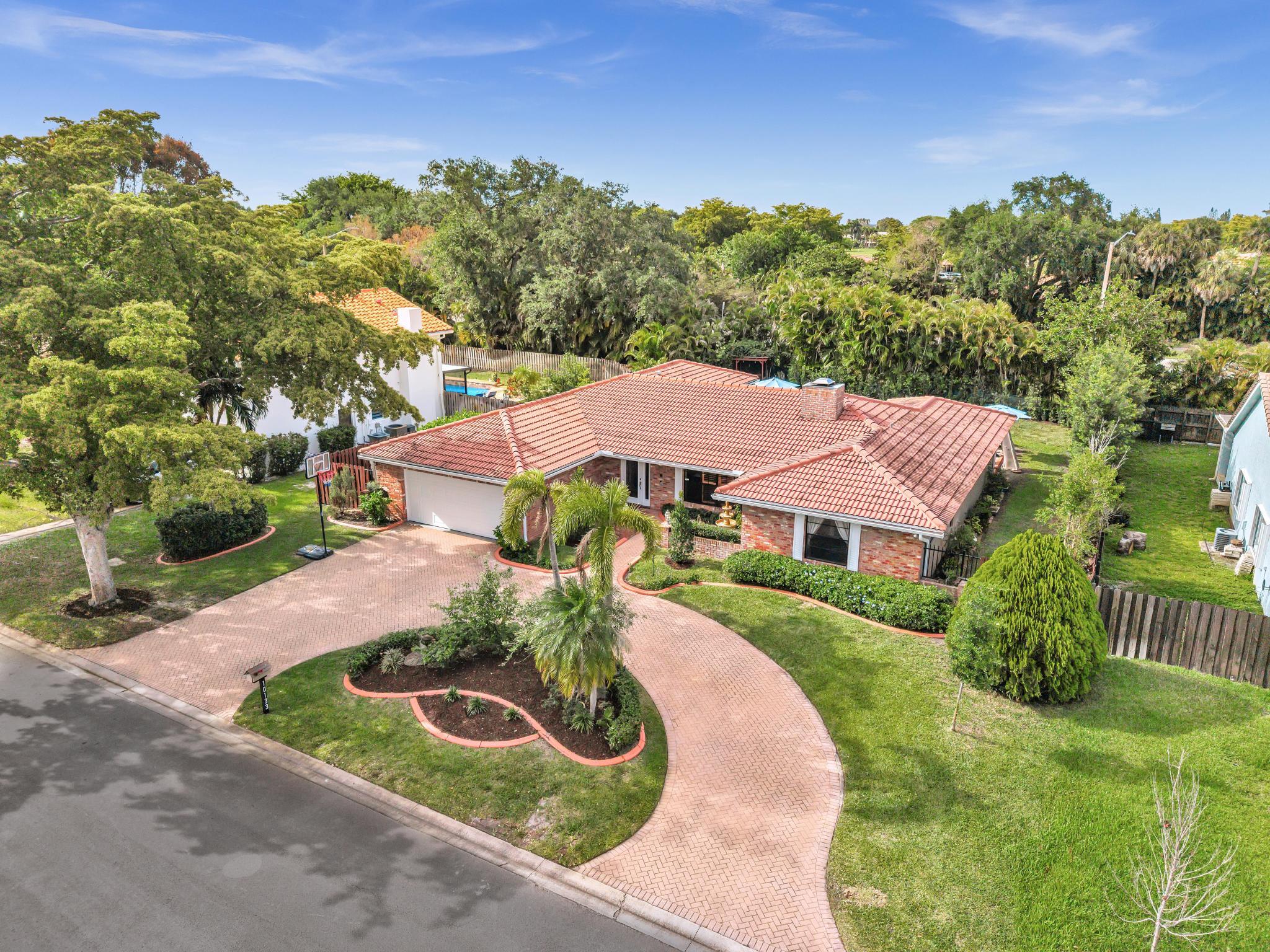 OAK WOOD - Residential