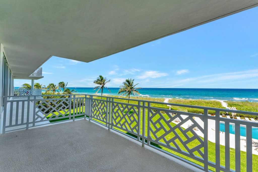 Photo of 1225 S Ocean Boulevard #303, Delray Beach, FL 33483 (MLS # R10997604)